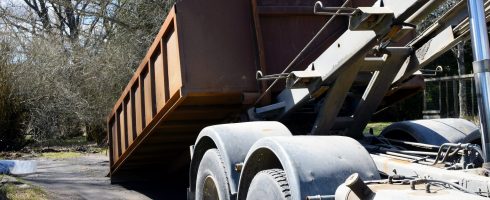 Roll On/Roll Off Skips vs. Traditional Skips: Choosing the Right Option for Your Project